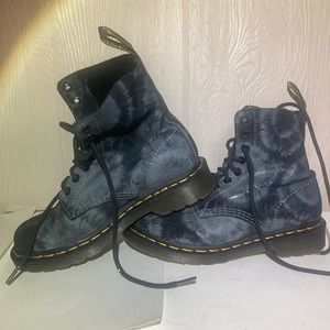 Dr Martens 1460 Pascal 8-Eye Lace Black Grey Tie Dye Suede Boot Women Sz 6 EU 37